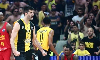 Σάκοτα: «Εσείς το πήρατε σήμερα…» (photos)