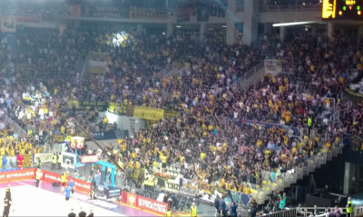 BCL Final-4: Χαμός στο ΟΑΚΑ από τον κόσμο της ΑΕΚ (video)
