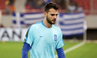 Ολυμπιακός: «Συμφωνία με Καρνέζη» (photo)