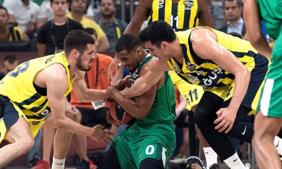 Ντέιβις: «Είμαστε περήφανοι…»