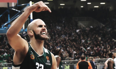 Καλάθης: «Ευχαριστώ συμπαίκτες και προπονητή»