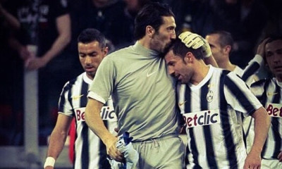 Ο Ντελ Πιέρο υποκλίθηκε στον Μπουφόν! (photo)