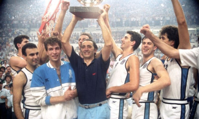 Κώστας Πολίτης: Η ημέρα που «έφυγε» ο... Ευρωκόουτς! (videos+photos)