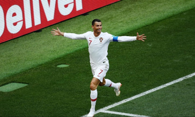 Παγκόσμιο Κύπελλο Ποδοσφαίρου 2018: Παράπονα Κριστιάνο σε Ιρανούς γιατί ήθελε να κοιμηθεί! (video)