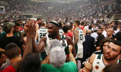 Μέγα σκάνδαλο: Τιμωρία Παναθηναϊκού για το Game 5 (photos+videos)