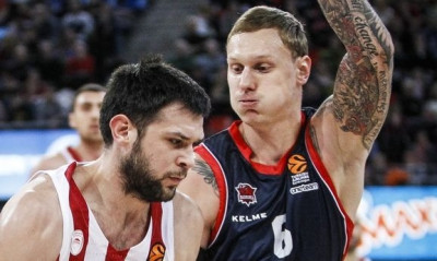 Παίκτης του Ολυμπιακού ο Τίμα