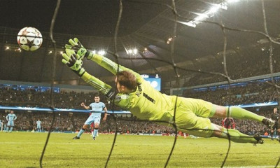 Αυτός είναι ο κορυφαίος τερματοφύλακας στον κόσμο (photo)