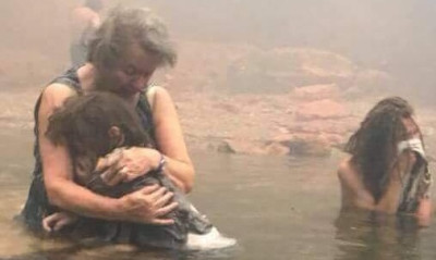 Όσο υπάρχουν τέτοιες αγκαλιές, μην φοβάστε Έλληνες…