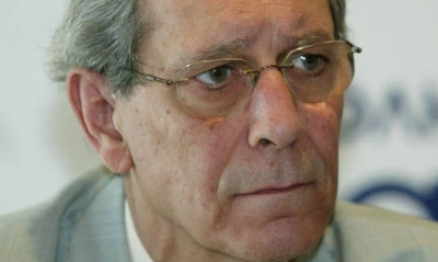 Πέθανε ο Σπύρος Μήτσης