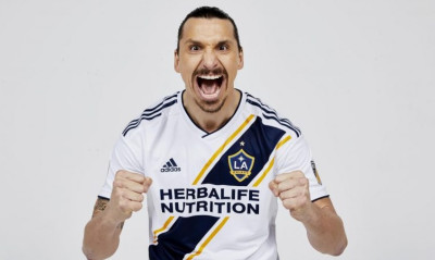 Ο… easy rider Ιμπραΐμοβιτς γκαζώνει! (video)