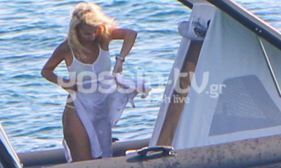 Ελένη Μενεγάκη: Η μάχη της με τον αέρα για να φορέσει το καφτάνι της