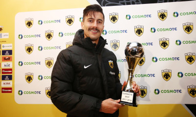 Άστραψε και βρόντηξε ο Κονέ: «Ντροπή και ασέβεια οι ψευδείς ειδήσεις για εμένα από την ΑΕΚ»