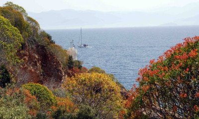 Καιρός: Συνεχίζεται και τη Δευτέρα η καλοκαιρία με τις υψηλές θερμοκρασίες (photos)