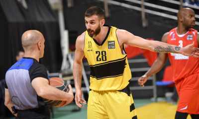 Χολαργός: Βόμβα με Γιάνκοβιτς!