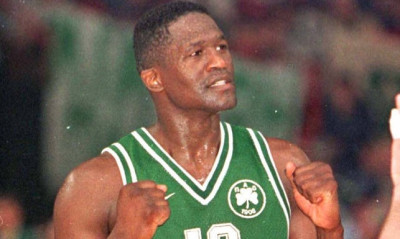 Σαν σήμερα: Όταν ο Ουίλκινς «συστήθηκε» στο ελληνικό πρωτάθλημα (photos+videos)