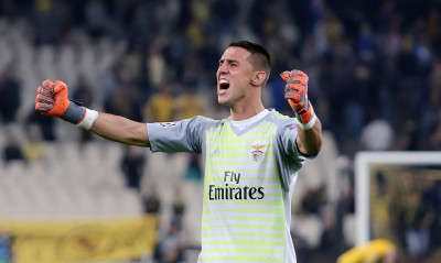 Ντύνεται στα γαλανόλευκα ο Βλαχοδήμος