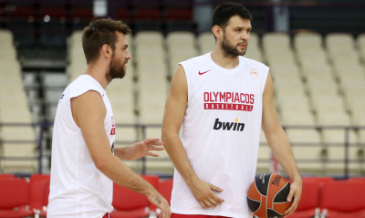 Ολυμπιακος: Προπονήθηκε ο Παπανικολάου και κρίνεται από τον Μπλατ