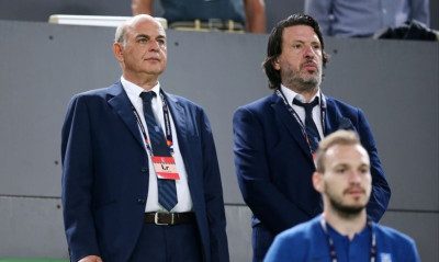 Έξαλλος ο Γραμμένος με τα σενάρια για Σκίμπε