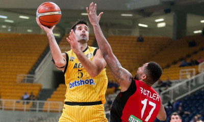 «Να κάνω έστω ένα παιδί να πει “θέλω να γίνω αρχηγός της ΑΕΚ”»