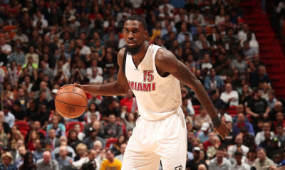 Ελεύθερος ο Οκάρο Ουάιτ!