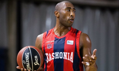 Μπασκόνια-Ολυμπιακός: Η εκτέλεση του Γκρέιντζερ από το κέντρο (video)