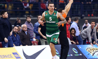 Τζέιμς vs Ολυμπιακός: Η μεγάλη επιστροφή του «τρελο-Μάικ» στο ΣΕΦ (photos+vids)