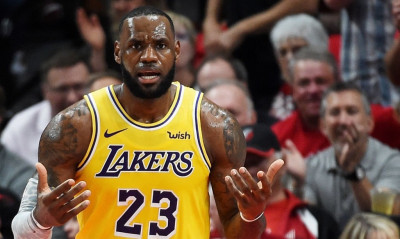 Κάθε αρχή και… δύσκολη για τον ΛεΜπρον Τζέιμς!