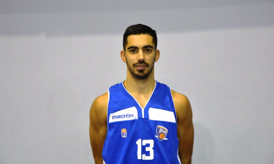 NBA: Η θυγατρική των Μπακς διάλεξε Γαρμπή (photo)