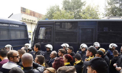 Άρης-ΠΑΟΚ: Το πούλμαν άναψε «φωτιές» πριν τη σέντρα του ντέρμπι! (photos)