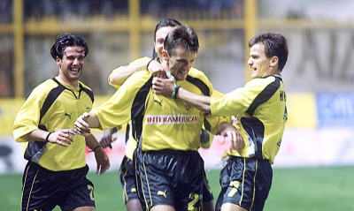 Άρης – ΠΑΟΚ 4-0: Το «κίτρινο» πάρτι του 2000 (video)