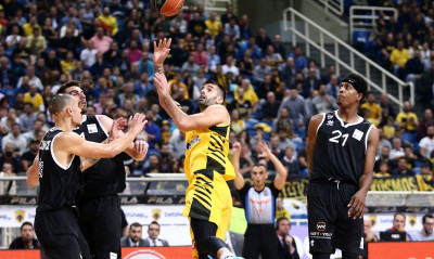 AEK: Τελευταία στιγμή ο Σάκοτα, νοκ άουτ δύο!