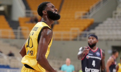 Προμηθέας-ΑΕΚ: Το απίστευτο buzzer beater του Σαντ-Ρος από το κέντρο! (video)