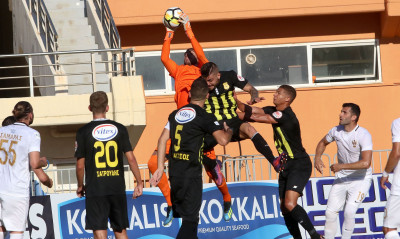 Εργοτέλης-Απόλλων Πόντου 2-0: Τον λύγισε μετά το 70’ (photos)