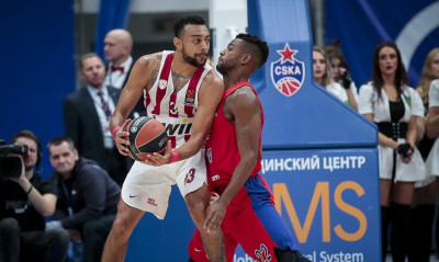 Χίγκινς: «Σπουδαία νίκη για εμάς»