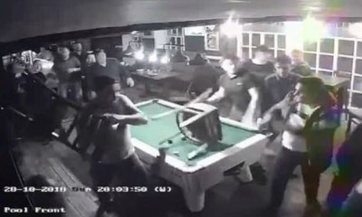 Απίστευτο ξύλο σε παρτίδα μπιλιάρδου (video)