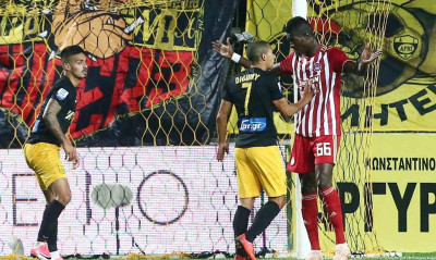 Άρης-Ολυμπιακός: Η φάση που άναψε «φωτιές» στο «Βικελίδης» (photos)