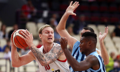 Ολυμπιακός: Η παρακάμερα του παιχνιδιού με τον Κολοσσό (video)