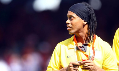 Έμεινε… άφραγκος και χωρίς διαβατήριο ο Ροναλντίνιο!