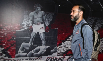 Ολυμπιακός – Παναθηναϊκός: Η «ερυθρόλευκη» άφιξη (photos)