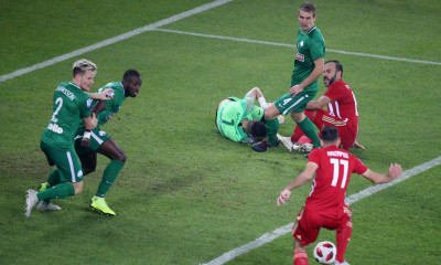 Ολυμπιακός-Παναθηναϊκός: Δείτε τον σοκαριστικό τραυματισμό του Διούδη (video, photos)