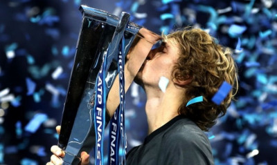 Σούπερ Σβέρεφ, τσάκισε τον Τζόκοβιτς! (video)