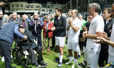 Ένας χρόνος από την ημέρα που ο ΟΦΗ τίμησε τον Γκέραρντ (video)