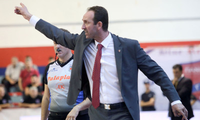 Πανιώνιος: Αρνητικός ο Χουγκάζ, στο ψάξιμο για προπονητή!