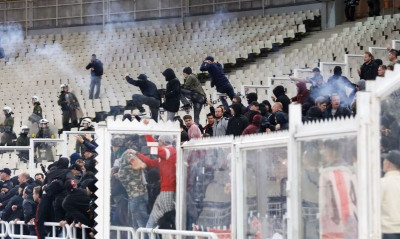 ΑΕΚ – Άγιαξ: Έρχεται ποινή… εξόντωσης για τα επεισόδια στο ΟΑΚΑ (photos+video)