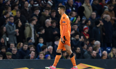 Γκάφα και αποβολή για Χατσερίντι, με δέκα ο ΠΑΟΚ (video)