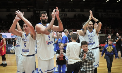 Μπουρούσης: «Συνήθεια να έρχομαι από την Κίνα για την Εθνική»