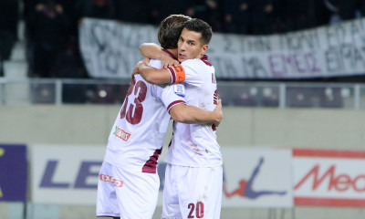 ΑΕΛ-Πανιώνιος: Πανό και συνθήματα κατά Κούγια (photos)