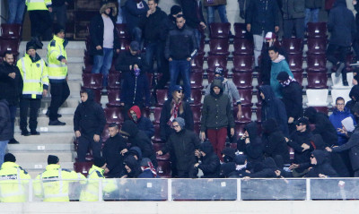 ΑΕΛ-Πανιώνιος: Ξύλο στις εξέδρες του AEL FC Arena (photos)