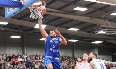 Μπουρούσης: «Πολλοί δεν πίστεψαν αυτή την ομάδα»