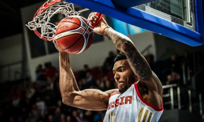 Ντεμπούτο Μπολομπόι και μια… ανάσα από το Παγκόσμιο Κύπελλο η Ρωσία (video)